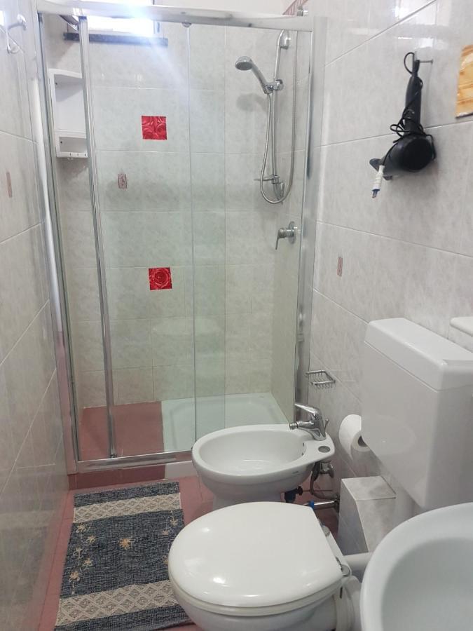 Lipari Centro Storico Flat 6 Mins From Port Apartment Bagian luar foto